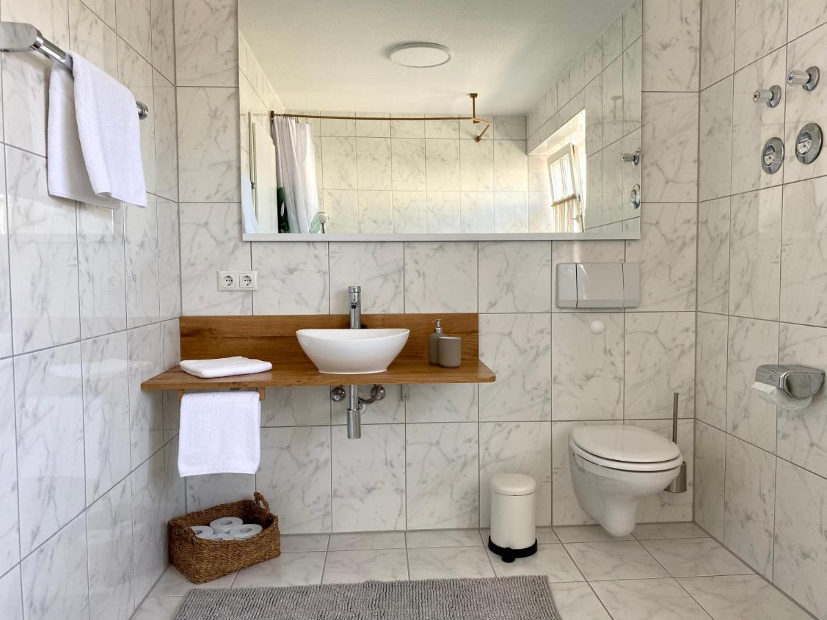 Best Butler Boho Boutique City Apartment Netflix Фюссен Екстер'єр фото