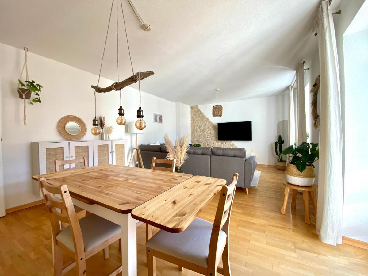 Best Butler Boho Boutique City Apartment Netflix Фюссен Екстер'єр фото