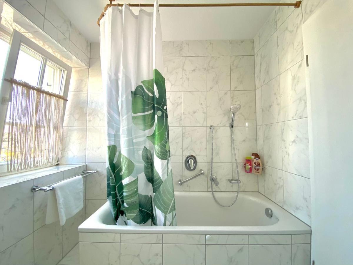Best Butler Boho Boutique City Apartment Netflix Фюссен Екстер'єр фото