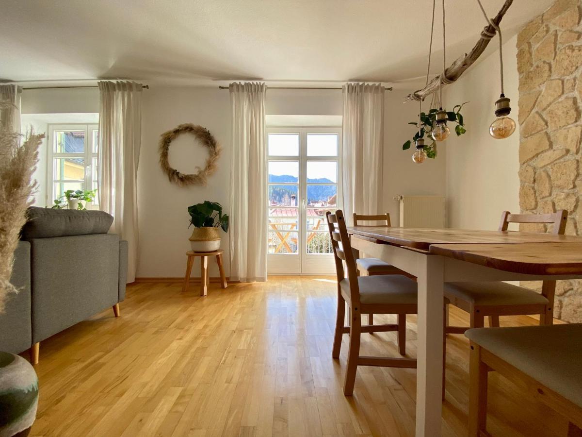 Best Butler Boho Boutique City Apartment Netflix Фюссен Екстер'єр фото
